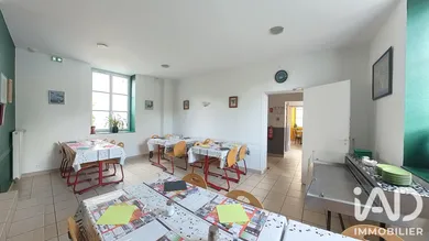 Hôtel à Savigny-en-Véron (37420)