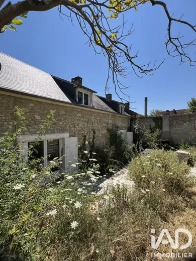 House in Arronville (95810)