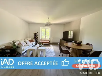 Apartment in Vienne (38200)