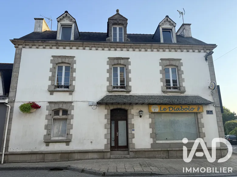 Immeuble 185 m² · à Clohars-Carnoët · 185 m² · 290 000 €
