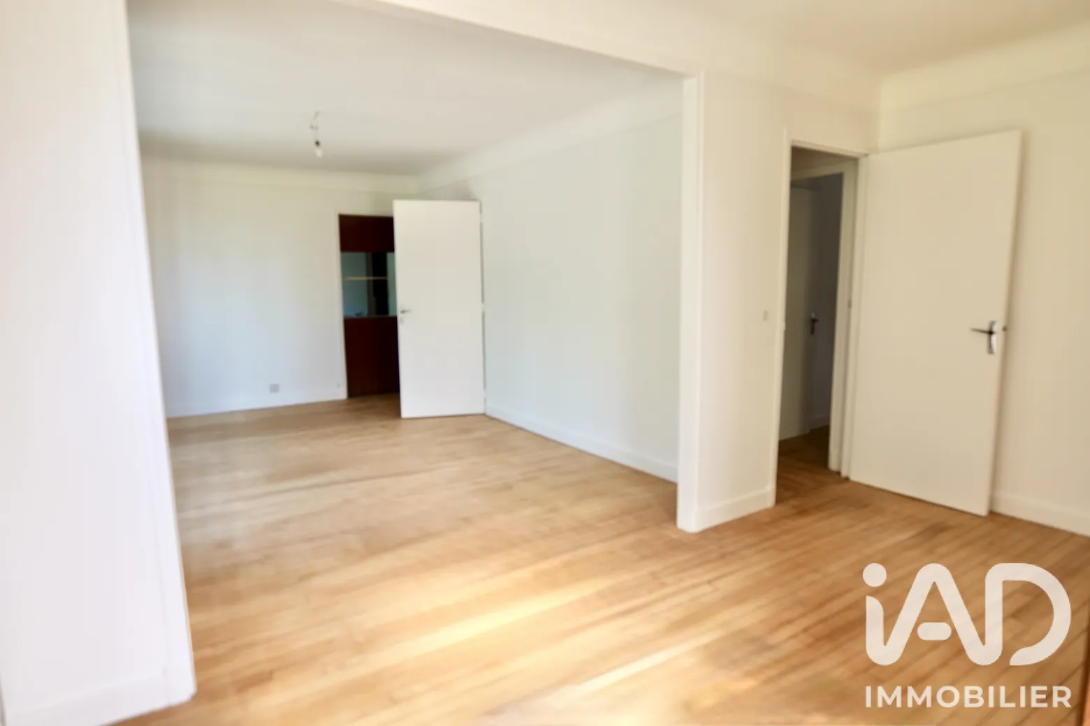 Vente maison à Neuville-sur-Oise (95000) : maison 7 pièces 197 m² - 2071339 — 3
