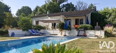 Maison de campagne à Doulezon (33350)