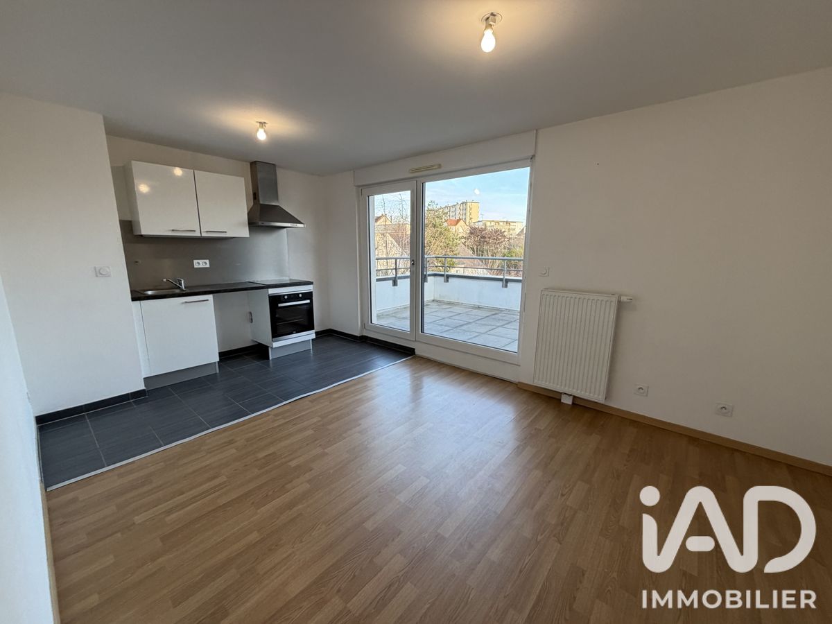 Appartement 2 pièces de 40 m² à Melun (77000)