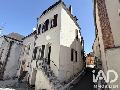 Maison à Saint-Florentin (89600)