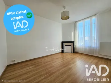 Apartment in Le Blanc-Mesnil (93150)