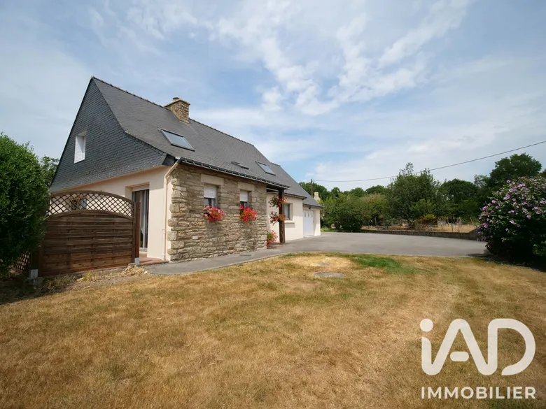 Maison 5 pièces 112 m² · à Plumergat · 112 m² · 301 000 €
