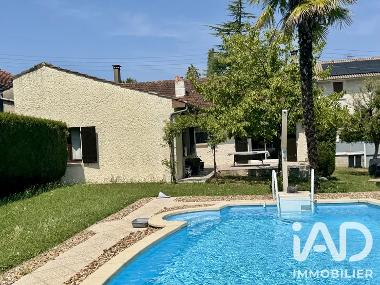 Maison 6 pièces 140 m² · à Angoulême · 140 m² · 314 000 €