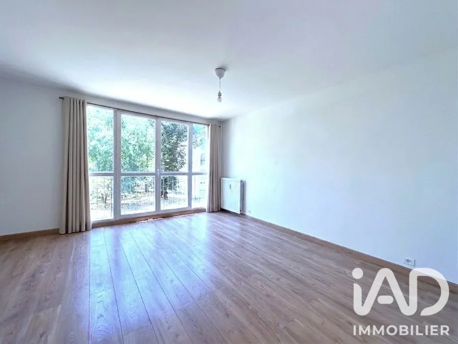 Appartement à Saint-Ouen-l'Aumône (95310) photo 2