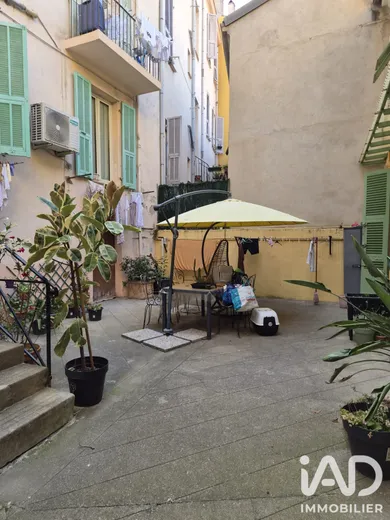 Appartement à Menton (06500)