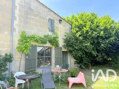 Maison traditionnelle à Asques (33240)