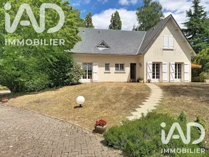 Maison traditionnelle à Conflans-sur-Loing (45700)