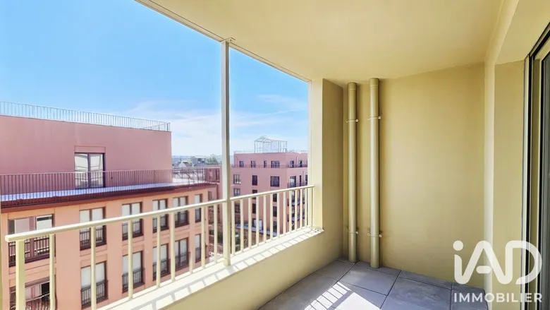 Appartement 2 pièces 42 m² · à La Courneuve · 41,6 m² · 220 000 €