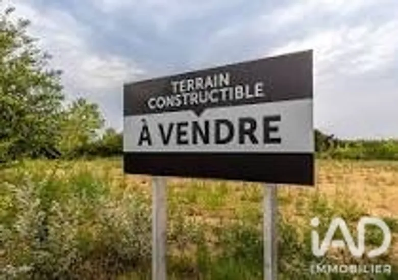 Terrain à Forbach (57600) · 107 000 €