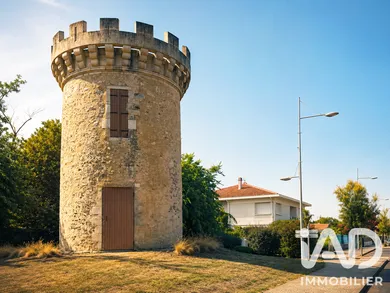 Maison traditionnelle à Arès (33740)