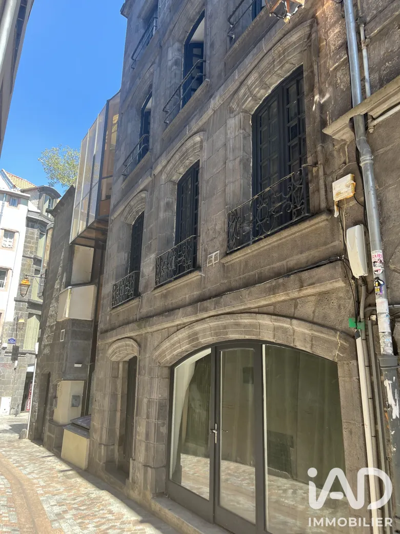 Immeuble 164 m² · à Clermont-Ferrand · 164 m² · 835 000 €