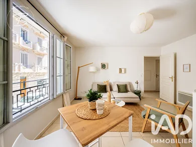 Apartment in Toulon (83000)