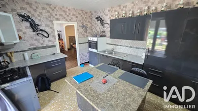 Maison de village à Blanzay (86400)