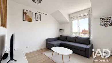 Appartement à Louvres (95380)