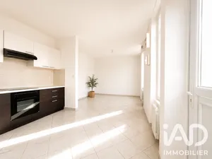 Apartment in Blois (41000)