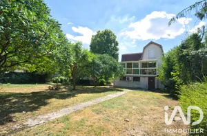 Detached house in Châlons-en-Champagne (51000)