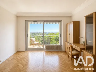 Appartement à Caluire-et-Cuire (69300)