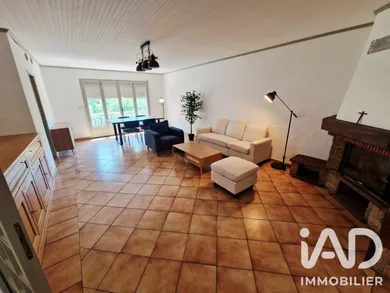Apartment in Saint-Raphaël (83700)