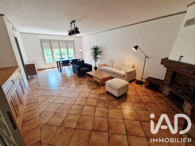 Appartement 4 pièces 124 m² · à Saint-Raphaël · 124 m² · 385 000 €