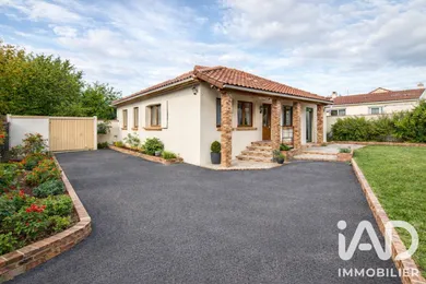 House in Orgeval (78630)