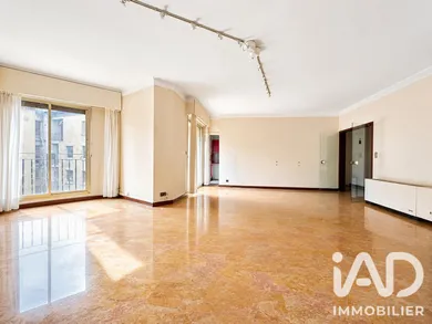 Appartement à Avignon (84000)