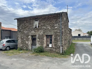 Maison de village à Chavagnes-en-Paillers (85250)