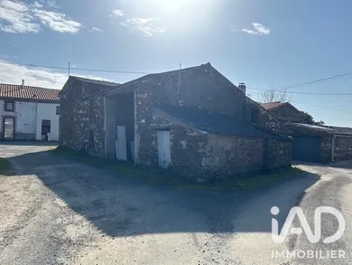 Maison de village à Chavagnes-en-Paillers (85250)