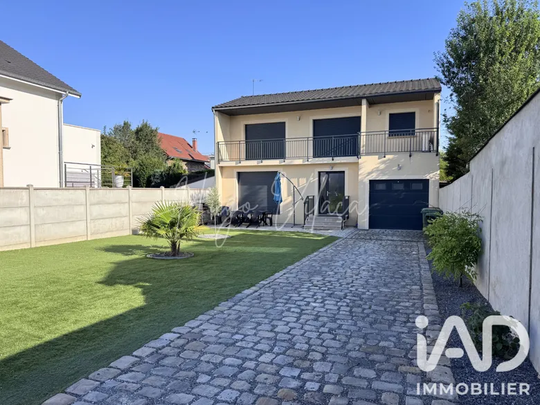 Maison 4 pièces 95 m² · à Villeneuve-le-Roi · 95 m² · 450 000 €
