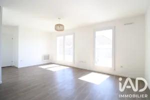 Appartement à Roissy-en-Brie (77680)