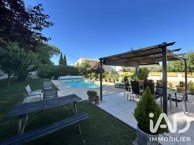 House in Fontvieille (13990)