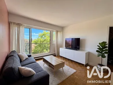 Apartment in Choisy-le-Roi (94600)