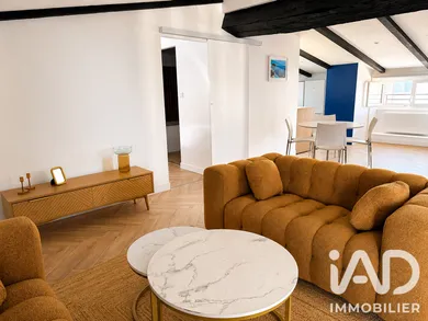 Apartment in La Rochelle (17000)