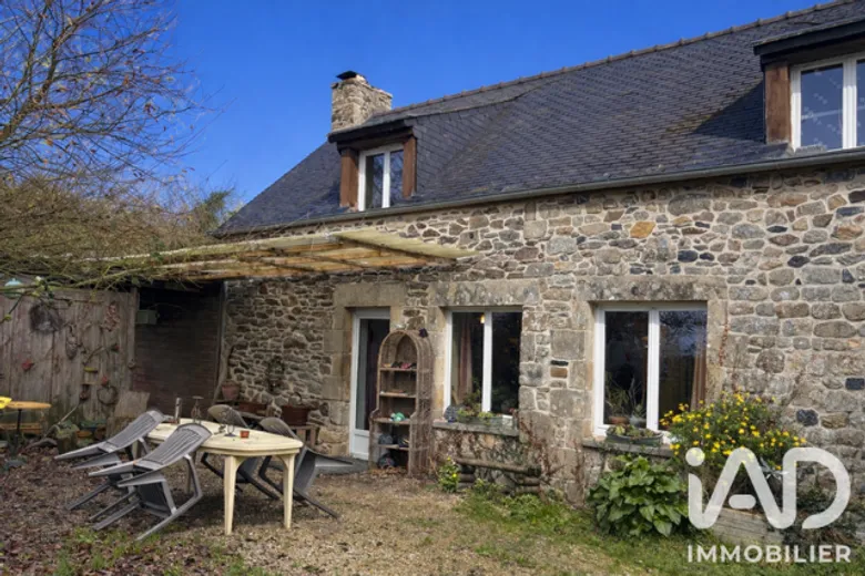 Maison 9 pièces 169 m² · à Plancoët · 169 m² · 268 000 €