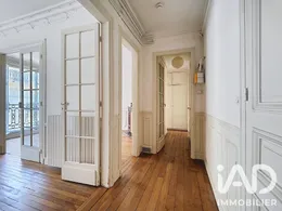 Apartment in Neuilly-sur-Seine (92200)