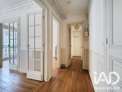 Apartment in Neuilly-sur-Seine (92200)