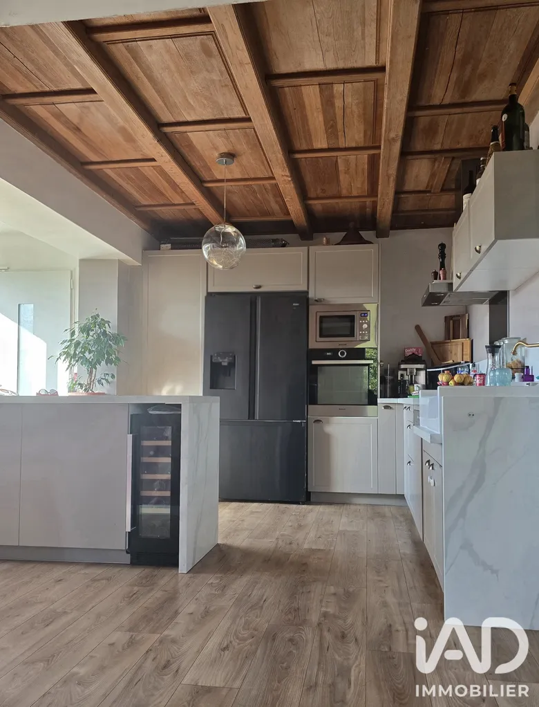 Maison 8 pièces 192 m² · à Chitenay · 192 m² · 416 000 €