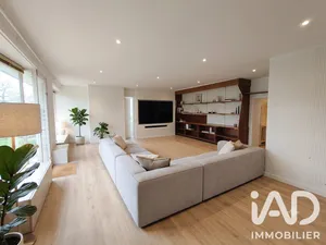 Mansion in Usson-du-Poitou (86350)