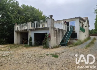 Maison à Brioux-sur-Boutonne (79170)