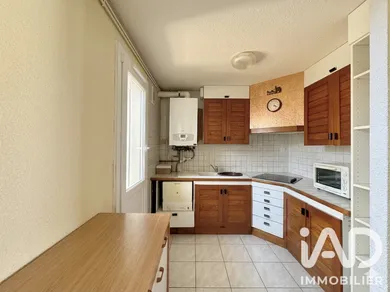Apartment in Miramas (13140)