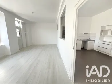 Appartement à Évron (53600)