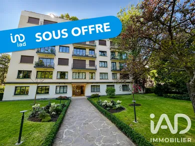Apartment in Neuilly-sur-Seine (92200)