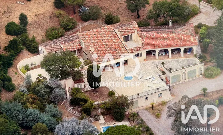 Maison 11 pièces 300 m² · à Le Plan-de-la-Tour · 300 m² · 1 900 000 €