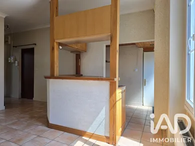 Apartment in Blois (41000)