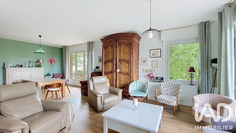 Maison 10 pièces 205 m² · à Orsinval · 205 m² · 390 000 €