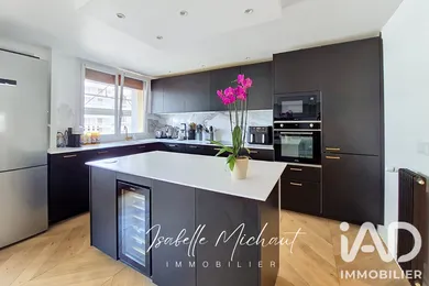 Apartment in Poissy (78300)