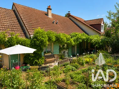 Maison traditionnelle à Véretz (37270)